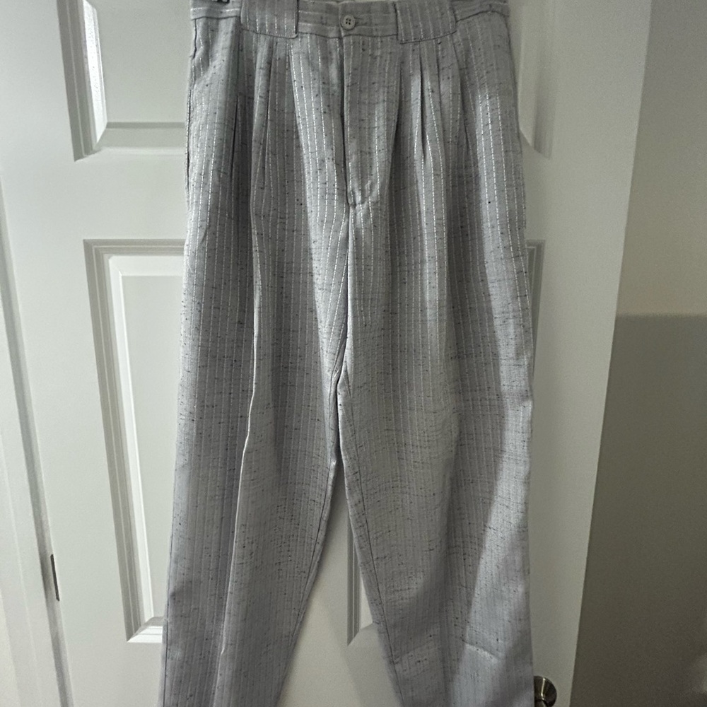 Men's Gray Pleated Pants